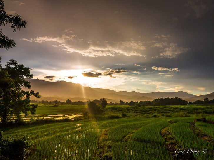 God Dieux Photography ~ Thai Countryside Pai